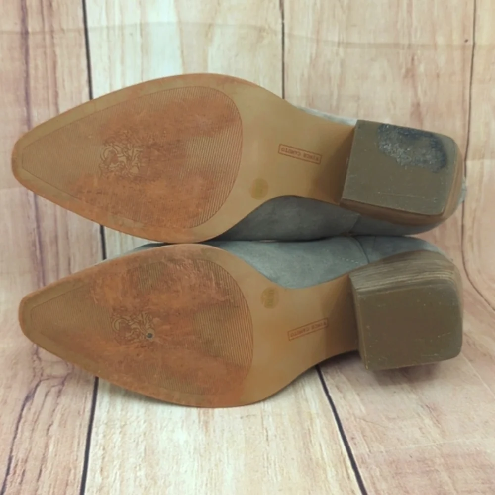 VINCE CAMUTO Doralli Booties Taupe Suede Leather Pointed Toe Sz 8